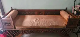Bale-bale Kayu Jati Ukiran
