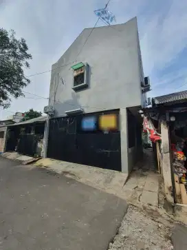 Rumah Kost 16 kmr, AC. Dekat Bintaro Xchange. Lt.180 Lb.360 Rp.2.4M