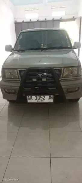 Dijual Kijang Krista Tahun 2001