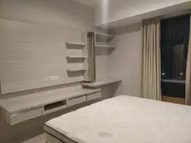 Jual murah apartemen the mansion fullfurnis bagus luas 85 meter
