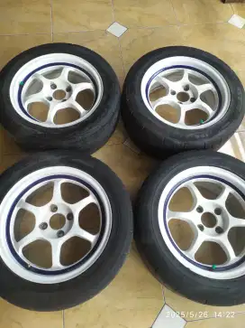 Velg saja ring 15 advan rg1 pcd 4x100