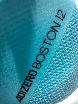 Adidas Boston 12