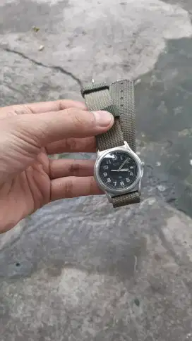 Seiko quartz military
