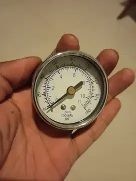 BAR Air Pressure Gauge 100 x kPa psi