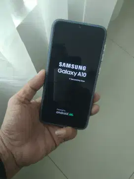 LCD SAMSUNG A10 origial copotan mulus banget bening banget 250k