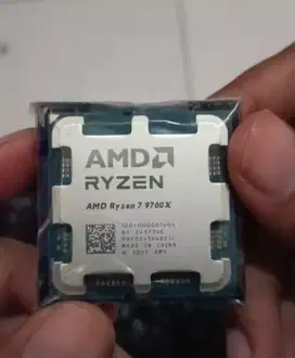 Processor AMD Ryzen 7 9700x Tray (BARU)