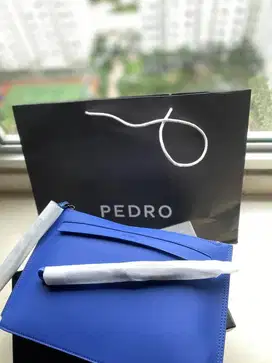 Pedro Navy Clutch