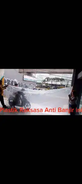 PLASTIK ANTI BANJIR UNTUK MOTOR