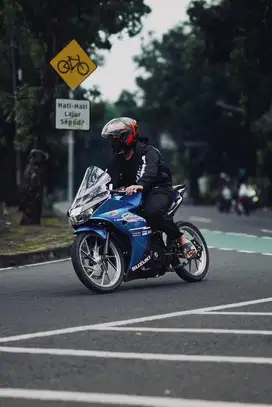 GSX R 2017 biru