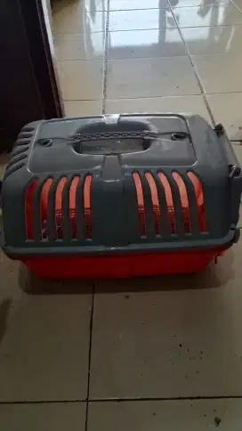 BOX KUCING BEKAS