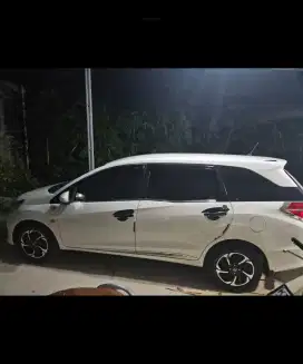 Mobilio S 2020. Tangan pertama