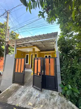 Jual rumah sudah shm 50M2 Rp.390.000.000 nego