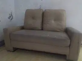 Sofa Ruang Tamu / Ruang Keluarga