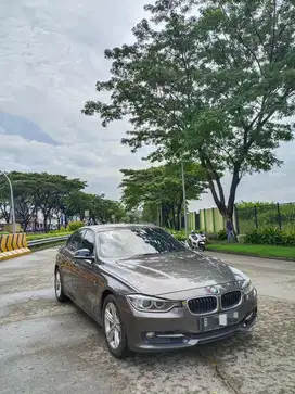 TERMURAH BMW F30 Sport 2014 Pjk Pnjg Bs Tuker Tmbh