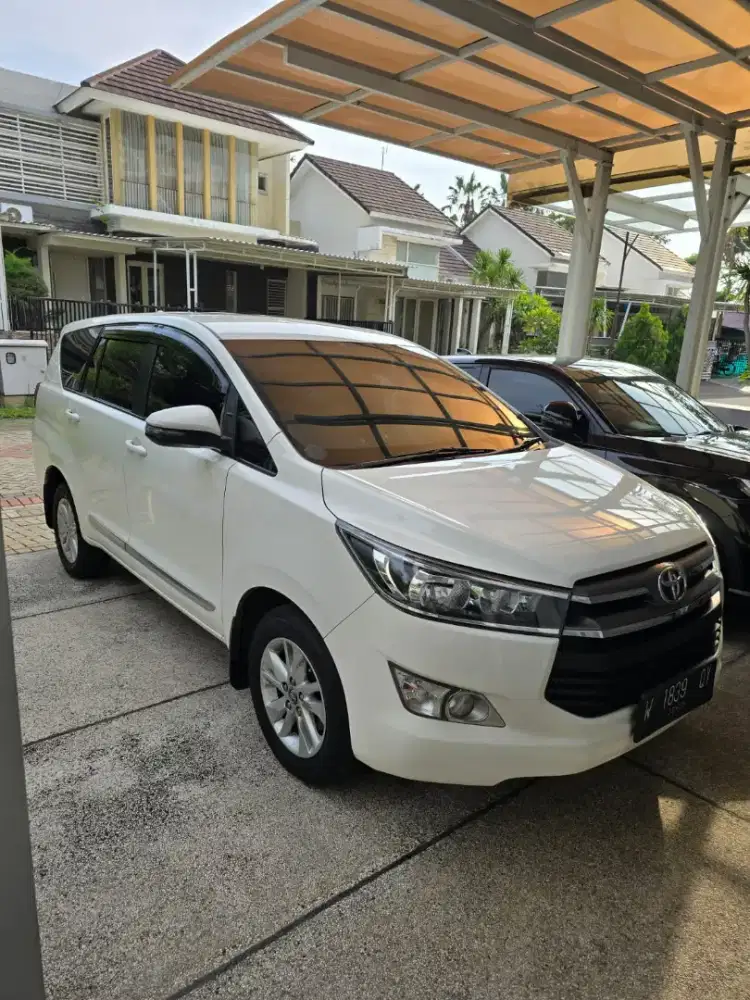 Toyota Innova Reborn Diesel Matic G 2.4 AT Tipe Luxury Warna Putih