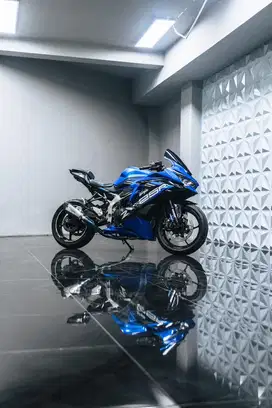 Di jual Cepat kawasaki zx25r abs 2021 low kilometer