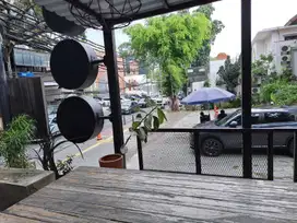 Disewakan Kiosk area premium jl Gunawarman Jaksel