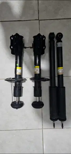 Shockbreaker xl7 Ori Depan Belakang