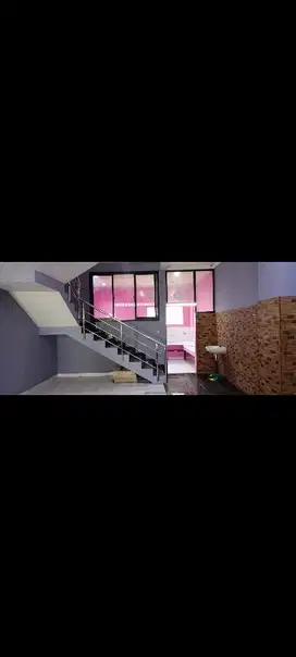 Ruko Strategis 3 lantai sewa murah Mainroad, Taman Kopo Indah