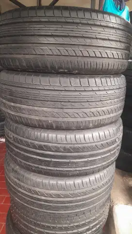 Ban copotan Toyo Proxes C1S 235/55 R17 90% 2020..4pcs