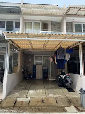 Dijual Rumah 2 lantai di Palm Blossom, Taman Surya 5, kalideres, Jkt