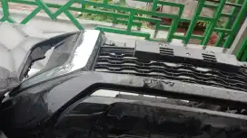 Jual bemper dpn  Mitsubishi pajero msh asli cash hny 2,5jt pazs è