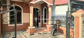Dijual Townhouse SHM Siap Huni Jl Mesjid