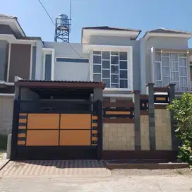 Dijual Rumah Kawasan Perumahan Istana Mentari Sidoarjo