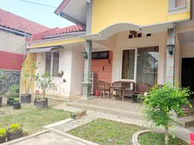 Dijual / Disewakan Rumah Megah 2Lt Luas 387m2 Permata Juanda Sidoarjo