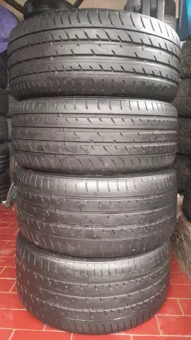 Ban copotan mercy Toyo Proxes T1sport 245/35 R20 275/30 R20 80%.4pcs