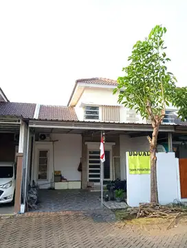 Puri surya jaya valencia icon