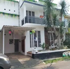 Dijual Rumah 2 Lantai Siap Huni di Puri Bintaro