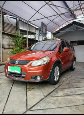 Suzuki X-Over 2010 A/T