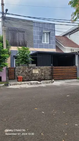 jual rumah fulk furnish.ads kolam renang. taman yasmin.