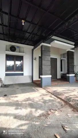 Rumah 1½ Lantai Siap Huni di Cluster Aralia, Harapan Indah