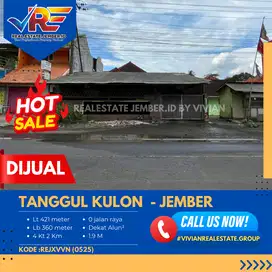 RUMAH LUAS PINGGIR JALAN RAYA TANGGUL KULON JEMBER
