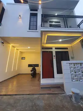 Rumah Minimalis 2 Lantai di Jurangmangu Barat