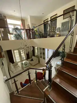 DIJUAL MURAH RUMAH MEWAH 2 LANTAI MINIMALIS MODERN BABATAN PRATAMA