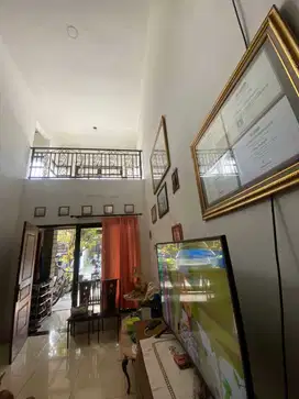 Rumah 2 Lantai Puri Surya Jaya Cluster Boston Siap Huni