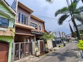 Rumah Bagus Strategis Area Kost Dewandaru Semanggi Dekat Suhat