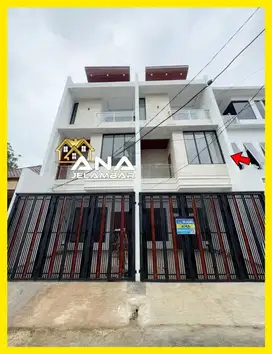 ANA RUMAH UK 5X15M DI KOMPLEK KAVLING POLRI JELAMBAR