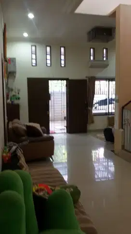 Rumah Taman Palem Lestari (Ukuran 304 m) - Hoek