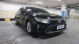 TDP Rendah Toyota Camry 2.5 Hybrid-AT 2016 Hitam CSXOB