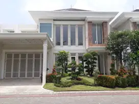 Rumah mewah Pakuwon City cluster Mossel Bay Grand Island