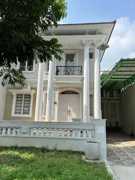 Disewakan Rumah 2 Lantai Cluster Oakwood Lippo Cikarang, 90 Juta/Tahun
