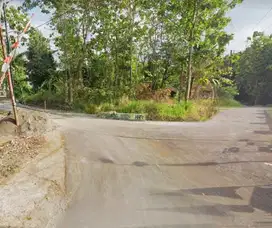 Jalan Wates KM.7, Jual Sebidang Tanah Pekarangan di Balecatur