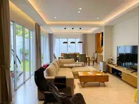 Dijual Rumah Cantik Minimalis di Kawasan Elite BSD City
