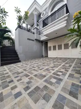 Sewa rumah cocok hunian / silent office radio dalam Jaksel