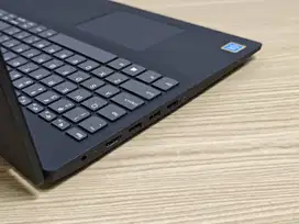 Laptop Slim Lenovo Ideapad S145 VGA Intel UHD layar 15 Inch FullHD