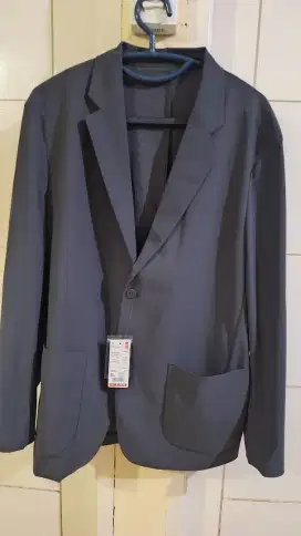 Nama Barang: Jaket Ultra Stretch Uniqlo Dark Grey Size XL for Men
